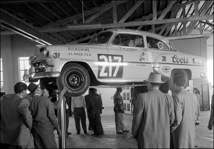 C.D.Evans i Walter Krause jr – Chevrolet 210.